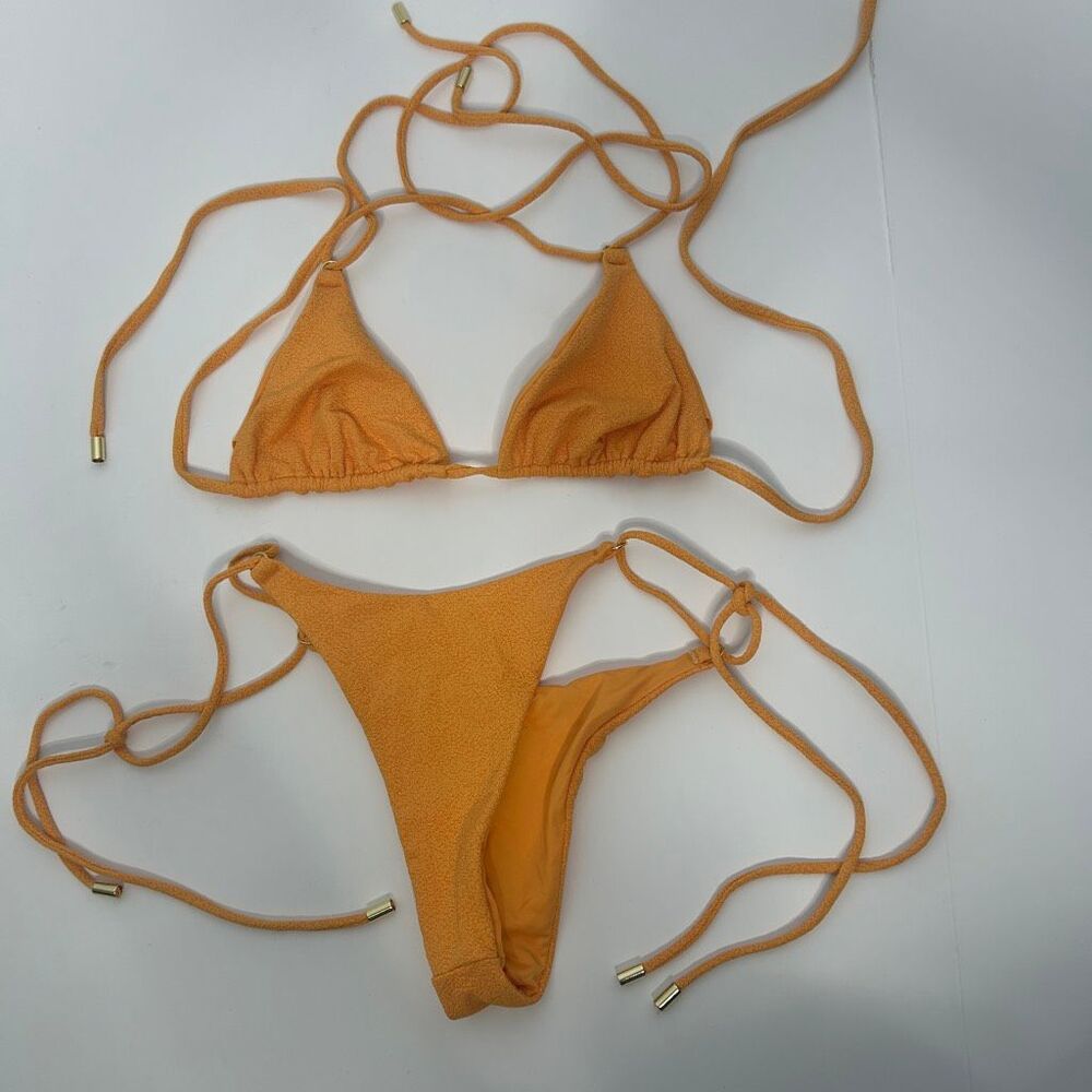 Monday Swimwear Crinkle Triangle Bikini Set -Size Small)